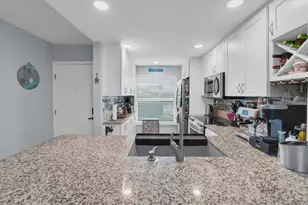6210 Sun Blvd, Saint Petersburg, FL 33715 - Photo 4
