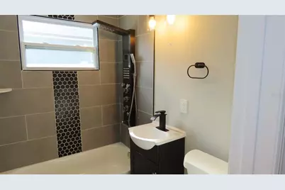 5318 9th Avenue N, Saint Petersburg, FL 33710 - Photo 26