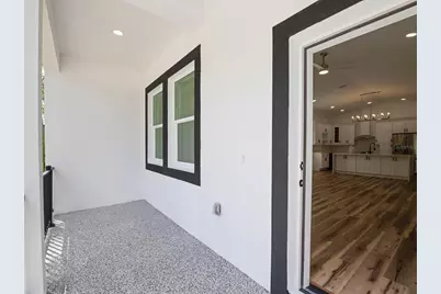 611 Elm Street, Safety Harbor, FL 34695 - Photo 2
