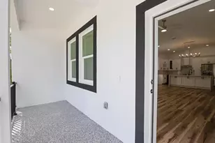 611 Elm St, Safety Harbor, FL 34695 - Photo 2