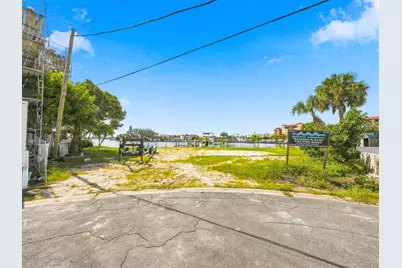 5400 Aloha Drive, Saint Pete Beach, FL 33706 - Photo 2