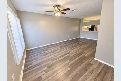30021 Playa Del Rey Lane, Wesley Chapel, FL 33543 - Photo 2