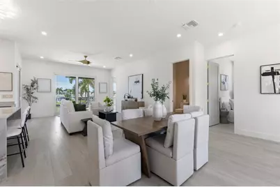 7870 Causeway Boulevard S, Saint Petersburg, FL 33707 - Photo 12
