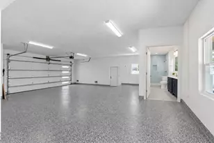 7870 Causeway Blvd S, Saint Petersburg, FL 33707 - Photo 84