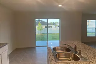 35628 Doveland Dr, Zephyrhills, FL 33541 - Photo 8