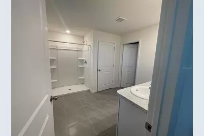 35628 Doveland Drive, Zephyrhills, FL 33541 - Photo 22