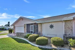 202 Cactus Flower Ln, Sun City Center, FL 33573 - Photo 4