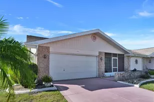 202 Cactus Flower Ln, Sun City Center, FL 33573 - Photo 2