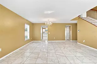 5155 Spanish Oaks Dr, Lakeland, FL 33805 - Photo 10
