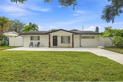 8582 119th Street, Seminole, FL 33772 - Photo 1