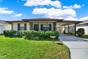4821 Leisurewood Ln, Lakeland, FL 33811 - Photo 1
