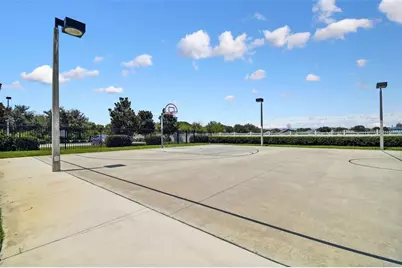 7956 Carriage Pointe Drive, Gibsonton, FL 33534 - Photo 30