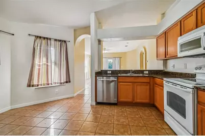 7956 Carriage Pointe Drive, Gibsonton, FL 33534 - Photo 14