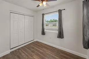 2140 22nd Ave N, Saint Petersburg, FL 33713 - Photo 14
