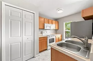 3805 Exeter Ln, Lakeland, FL 33810 - Photo 16