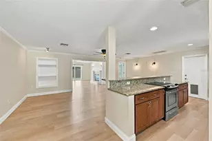 11084 102nd Terrace, Seminole, FL 33778 - Photo 4