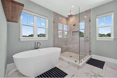 239 39th Avenue NE, Saint Petersburg, FL 33703 - Photo 28