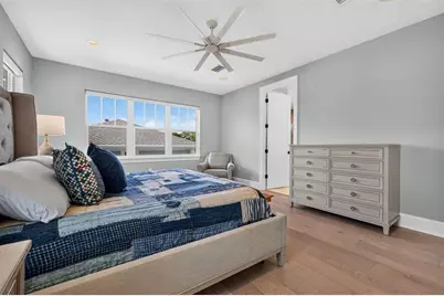 239 39th Avenue NE, Saint Petersburg, FL 33703 - Photo 26