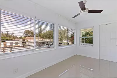 4801 S 14th Ave, Saint Petersburg, FL 33711 - Photo 6