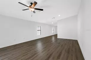 7124 Canopy Ln, Lakeland, FL 33809 - Photo 4