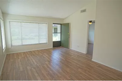 7802 Amberlea Court, Temple Terrace, FL 33637 - Photo 4
