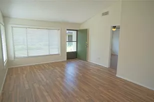 7802 Amberlea Ct, Temple Terrace, FL 33637 - Photo 4