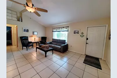 18710 Van Nuys Circle, Port Charlotte, FL 33948 - Photo 4