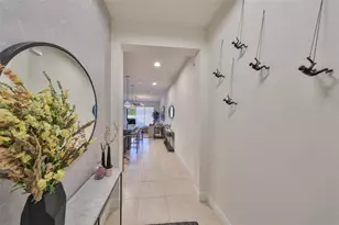 11644 Cambium Crown Dr, Riverview, FL 33569 - Photo 4