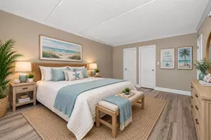 10379 Paradise Blvd, Treasure Island, FL 33706 - Photo 16