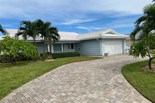 601 64th Ave, Saint Pete Beach, FL 33706 - Photo 1