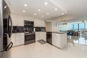 1390 Gulf Blvd, Clearwater, FL 33767 - Photo 8