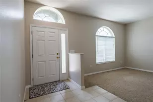 10823 Hoffner Edge Dr, Riverview, FL 33579 - Photo 4