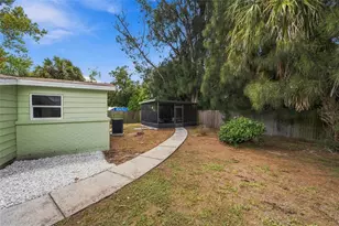5405 S 79th St, Tampa, FL 33619 - Photo 32