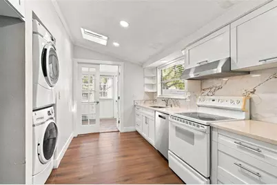524 3rd Street N #A, Saint Petersburg, FL 33701 - Photo 14