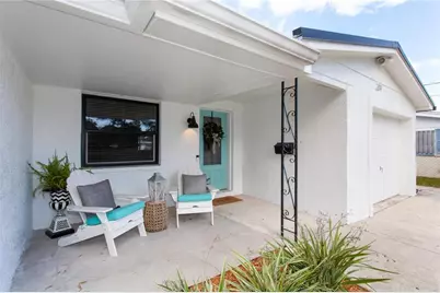 209 Tallahassee Drive NE, Saint Petersburg, FL 33702 - Photo 4
