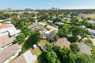 1001 Queen St S, Saint Petersburg, FL 33712 - Photo 28