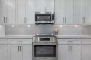 1910 W North B St, Tampa, FL 33606 - Photo 20