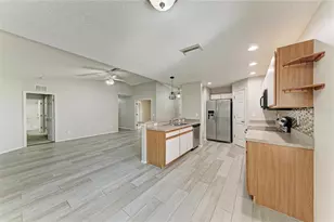 11855 Dunster Ln, Parrish, FL 34219 - Photo 12