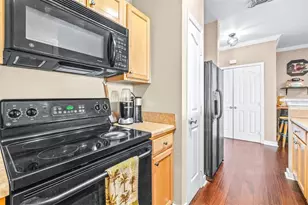 5000 Culbreath Key Way, Tampa, FL 33611 - Photo 8
