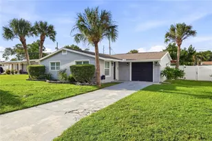 2707 W Kenmore Ave, Tampa, FL 33614 - Photo 1