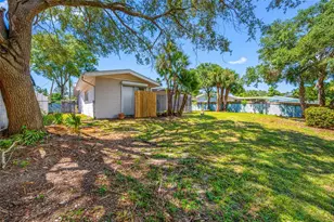 1367 Indian Rocks Road S, Largo, FL 33770 - Photo 30