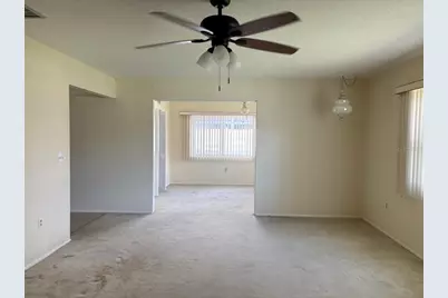 39 Strathmore Boulevard, Sarasota, FL 34233 - Photo 12
