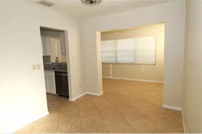 2201 Holkham Place #114, Sun City Center, FL 33573 - Photo 6