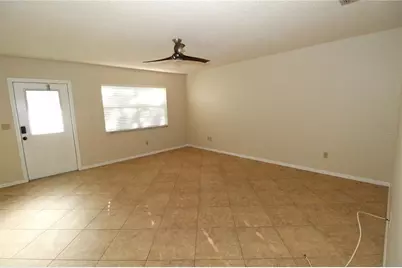 2201 Holkham Place #114, Sun City Center, FL 33573 - Photo 4