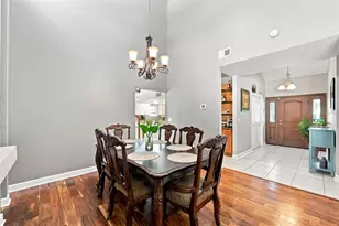 2800 Haverhill Dr, Clearwater, FL 33761 - Photo 8