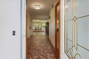 2100 McKinley St, Clearwater, FL 33765 - Photo 4