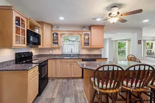 2100 McKinley St, Clearwater, FL 33765 - Photo 20