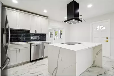 4910 N Darby Avenue, Tampa, FL 33603 - Photo 24