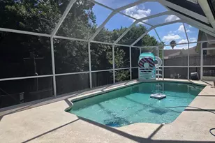 31329 Wrencrest Dr, Wesley Chapel, FL 33543 - Photo 10