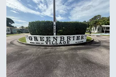 6100 62nd Avenue N #15, Pinellas Park, FL 33781 - Photo 2